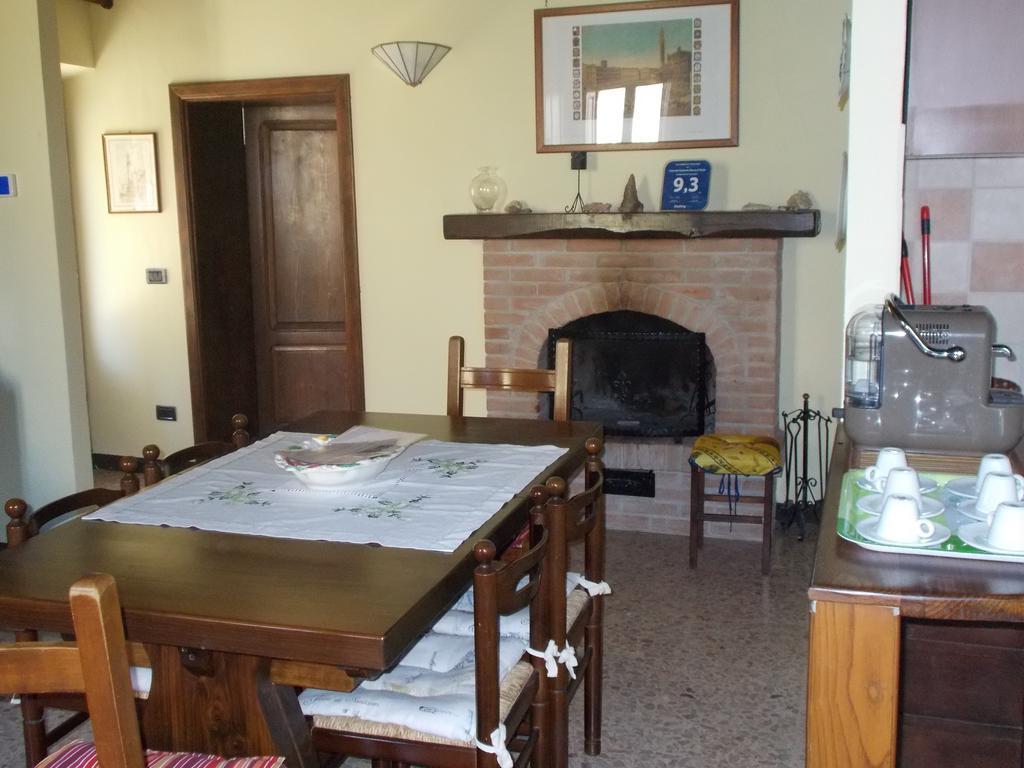 Ferienwohnung Casa Del Capitano Rocca D'Orcia Castiglione dʼOrcia Zimmer foto